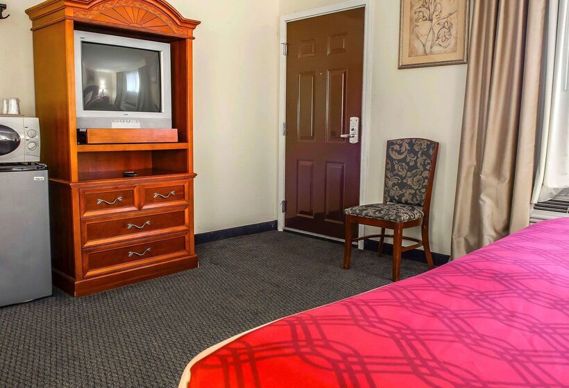 هتل Econo Lodge Jefferson Hills Hwy 51