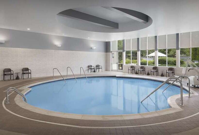 هتل Embassy Suites Atlanta   Kennesaw Town Center