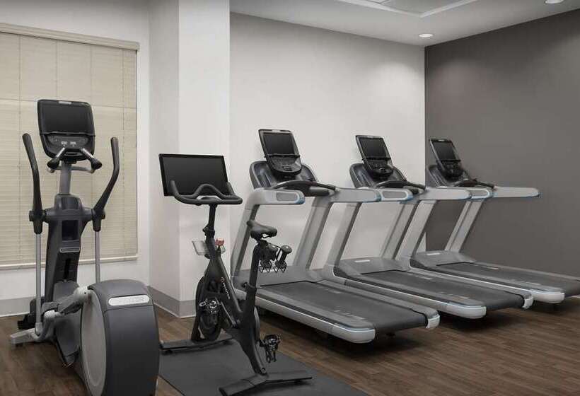 هتل Embassy Suites Atlanta   Kennesaw Town Center