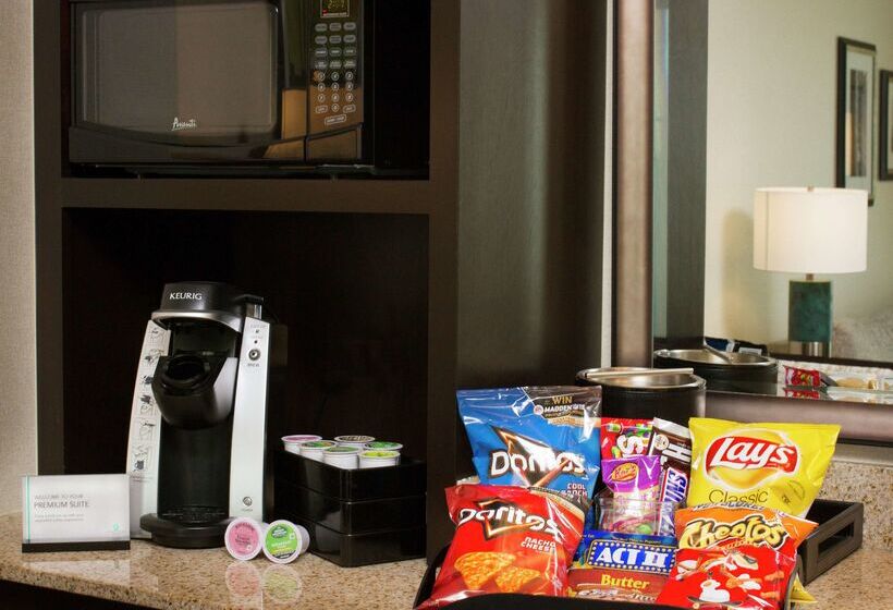 هتل Embassy Suites Columbus Airport