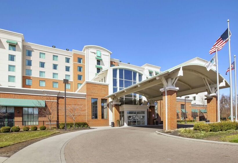 هتل Embassy Suites Columbus Airport