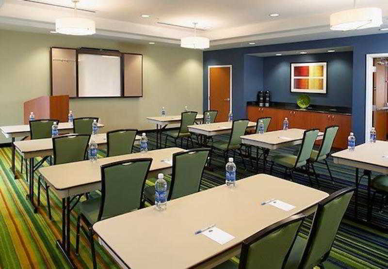 فندق Fairfield Inn & Suites By Marriott Cumberland