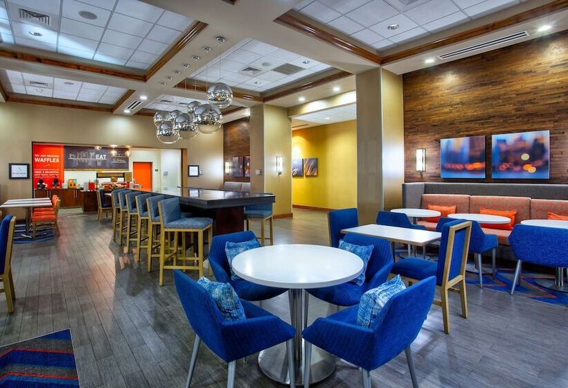 هتل Hampton Inn & Suites Columbia/southeastft. Jackson