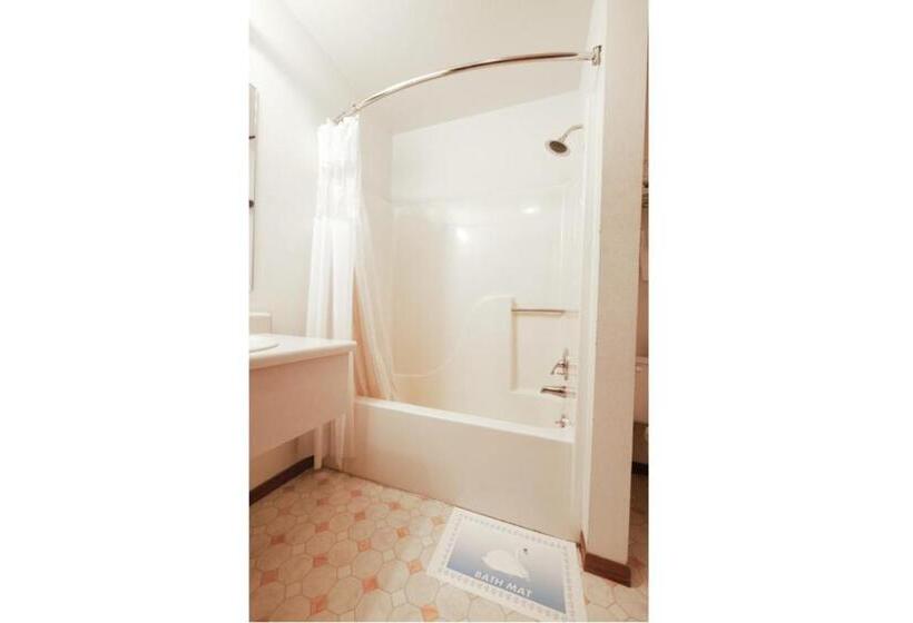 ホテル Harlan Inn And Suites