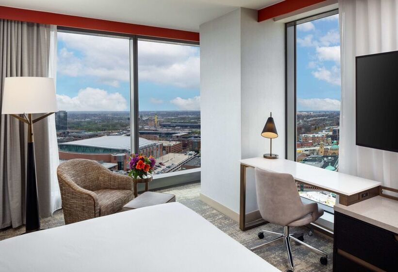 هتل Hilton Columbus Downtown