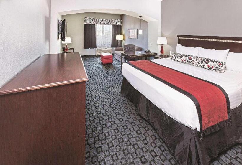 هتل La Quinta Inn & Suites By Wyndham Decatur