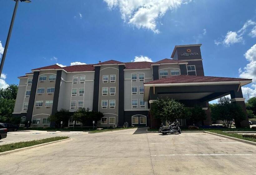 هتل La Quinta Inn & Suites By Wyndham Decatur