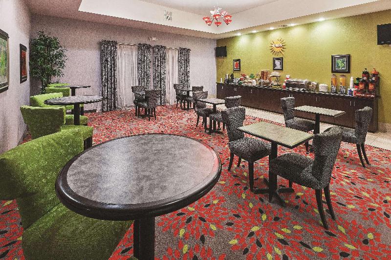 هتل La Quinta Inn & Suites By Wyndham Decatur