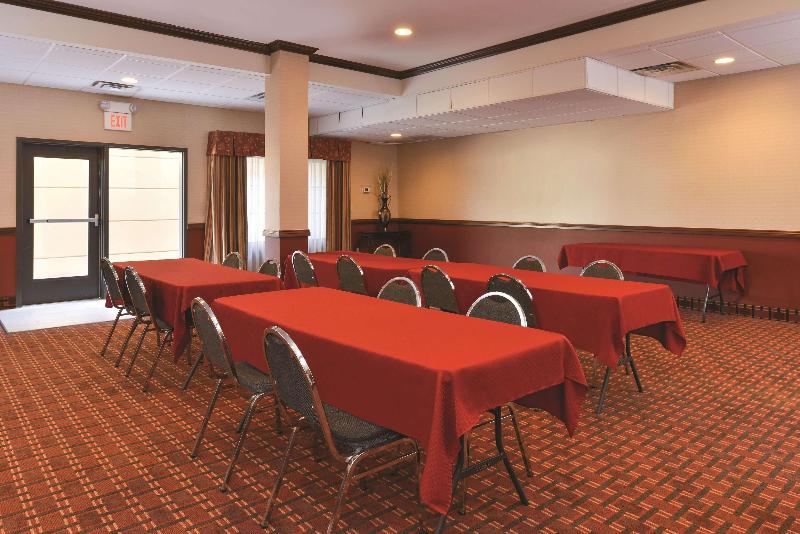 ホテル La Quinta Inn & Suites By Wyndham Woodward