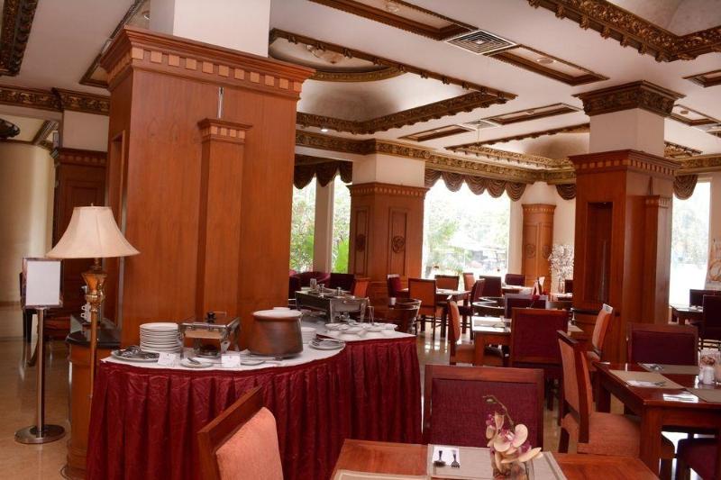 Fotos del hotel Quds Royal  Surabaya:  3