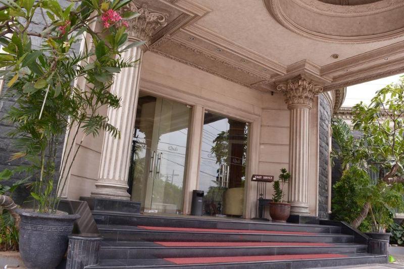 Fotos del hotel Quds Royal  Surabaya:  6