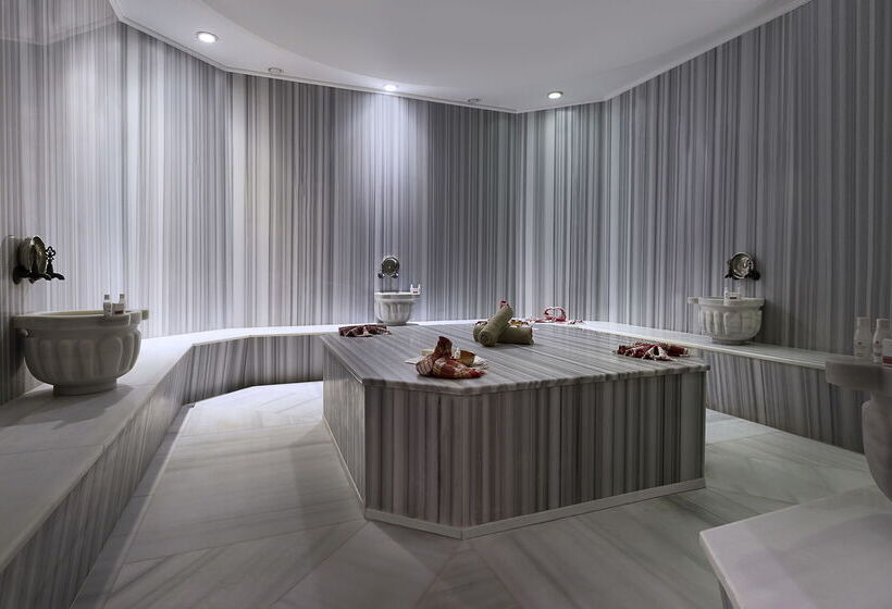 Fotos del hotel Ramada  & Suites By Wyndham Istanbul Ataköy:  62