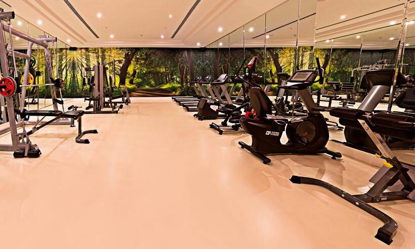 Fotos del hotel Ramada  & Suites By Wyndham Istanbul Ataköy:  95