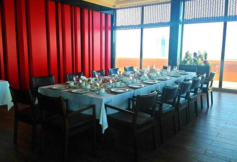 Fotos del hotel Ramada  & Suites By Wyndham Istanbul Ataköy:  99