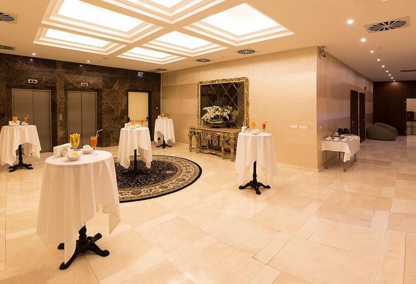 Fotos del hotel Ramada  & Suites By Wyndham Istanbul Ataköy:  66