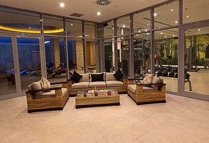 Fotos del hotel Ramada  & Suites By Wyndham Istanbul Ataköy:  33