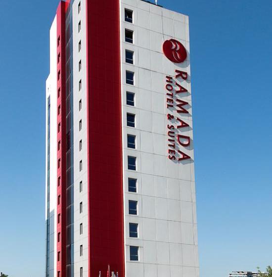 Fotos del hotel Ramada  & Suites By Wyndham Istanbul Ataköy:  53