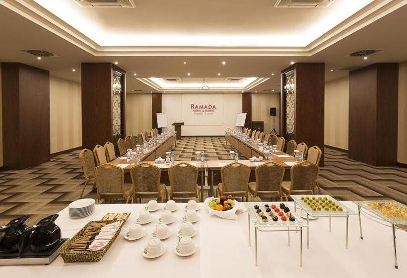 Fotos del hotel Ramada  & Suites By Wyndham Istanbul Ataköy:  102