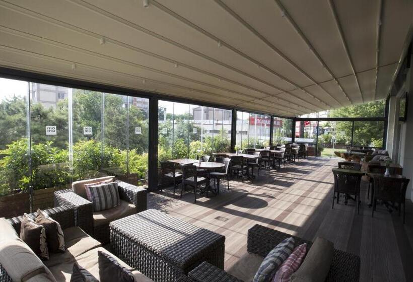 Fotos del hotel Ramada  & Suites By Wyndham Istanbul Ataköy:  88