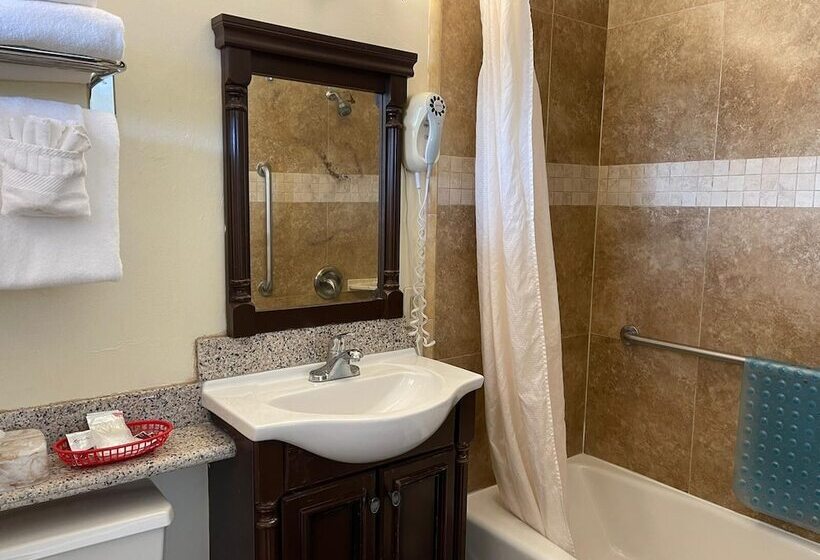 هتل Riverside Inn & Suites Santa Cruz