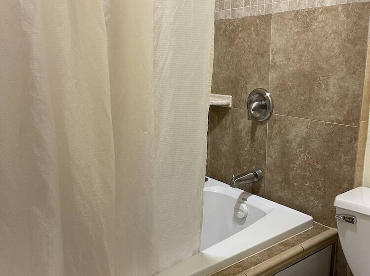 هتل Riverside Inn & Suites Santa Cruz