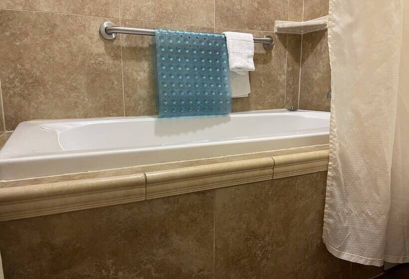 هتل Riverside Inn & Suites Santa Cruz