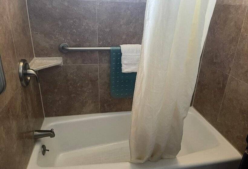 هتل Riverside Inn & Suites Santa Cruz