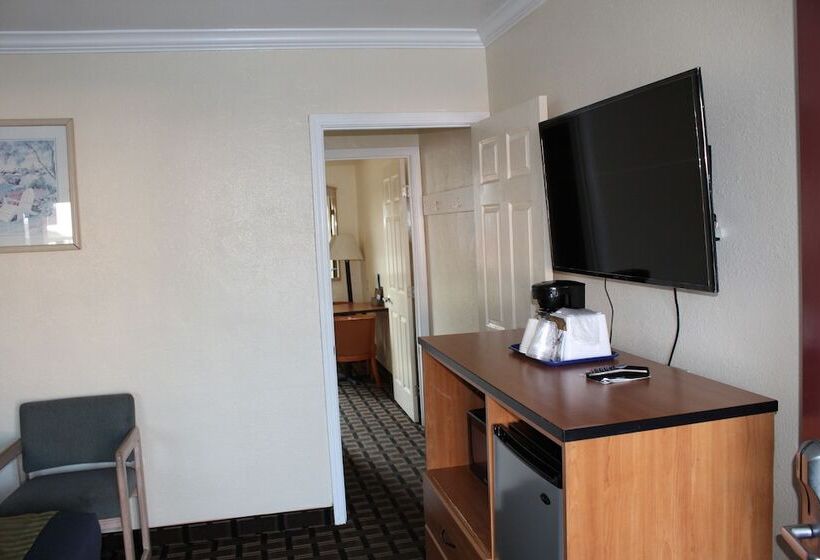 هتل Riverside Inn & Suites Santa Cruz
