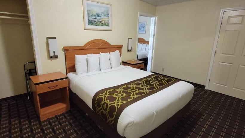 هتل Riverside Inn & Suites Santa Cruz