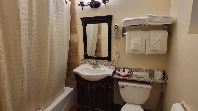 هتل Riverside Inn & Suites Santa Cruz