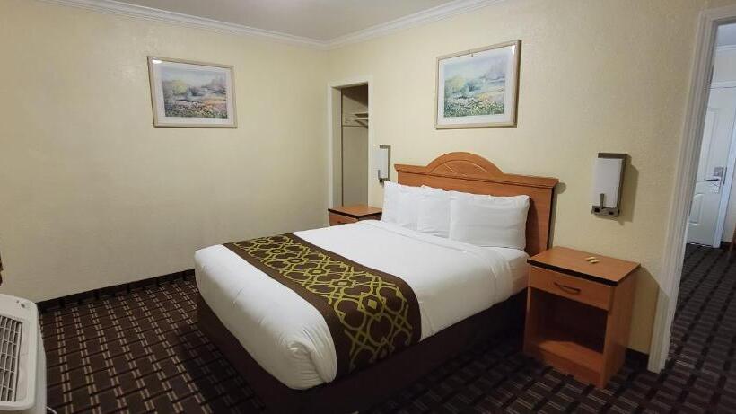 هتل Riverside Inn & Suites Santa Cruz