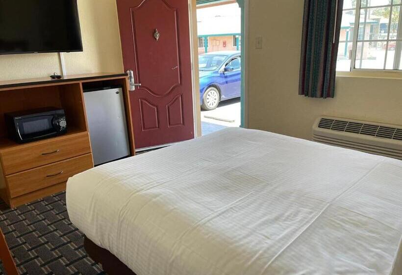 هتل Riverside Inn & Suites Santa Cruz