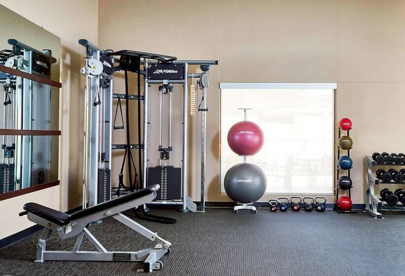 هتل Sonesta Select Raleigh Durham Airport Morrisville