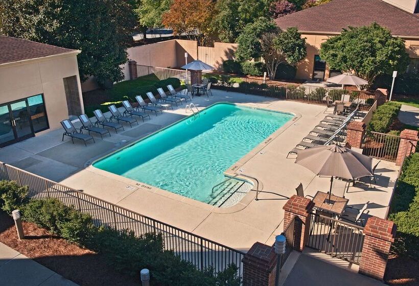 هتل Sonesta Select Raleigh Durham Airport Morrisville