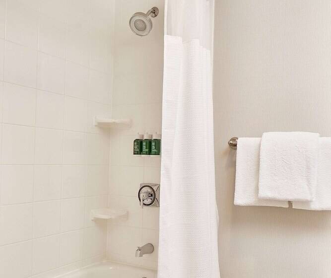 هتل Sonesta Select Raleigh Durham Airport Morrisville