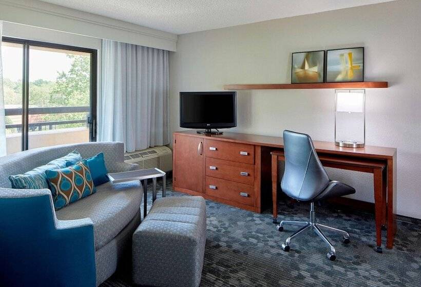 هتل Sonesta Select Raleigh Durham Airport Morrisville