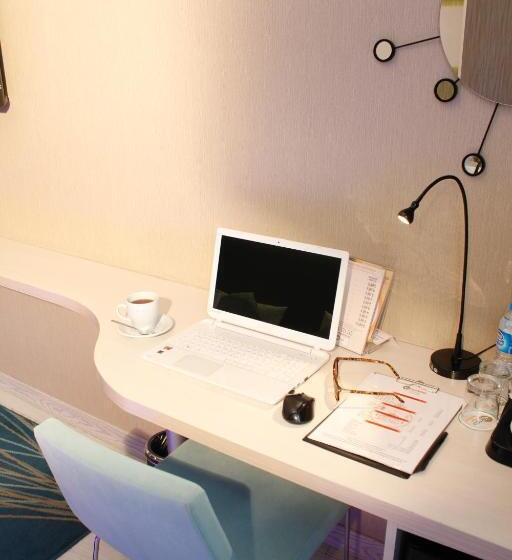 Fotos del hotel Tempo Hotel 4levent:  10