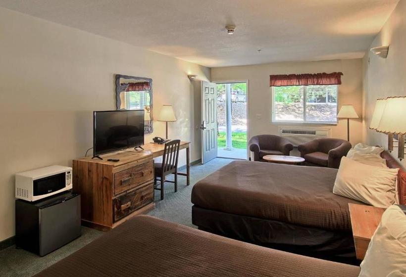 בית מלון כפרי The Legend Cottage Inn