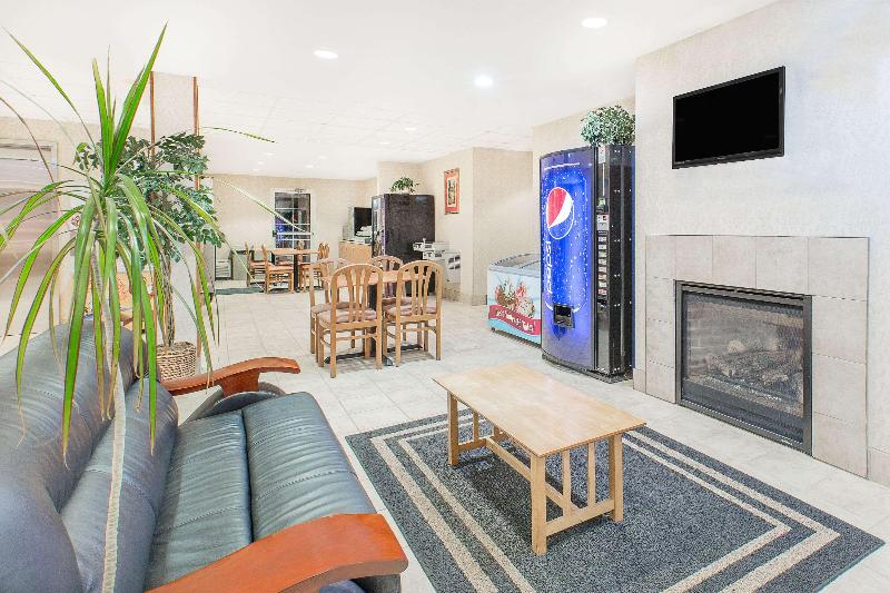 Microtel Inn & Suites By Wyndham Colfax