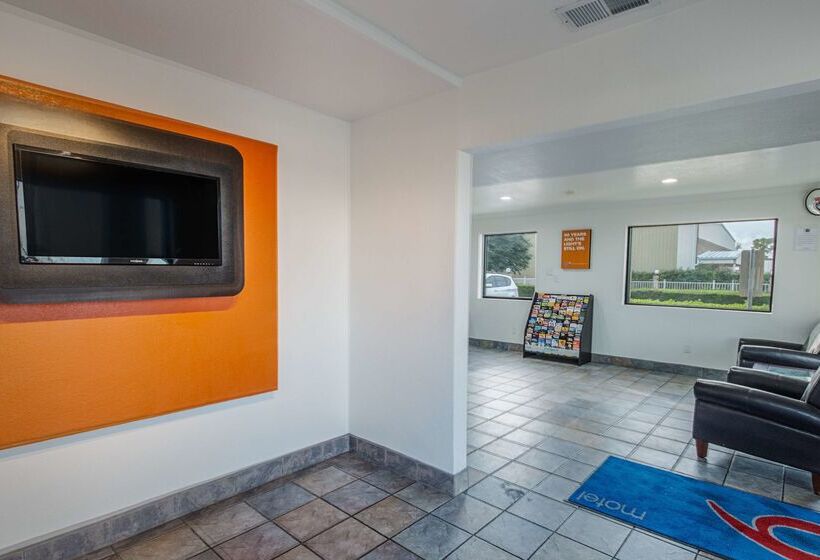 Motel 6 Lancaster, Tx  Desoto  Lancaster