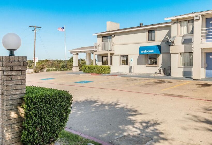 Motel 6 Lancaster, Tx  Desoto  Lancaster