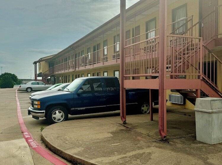 Мотель Seagoville Inn