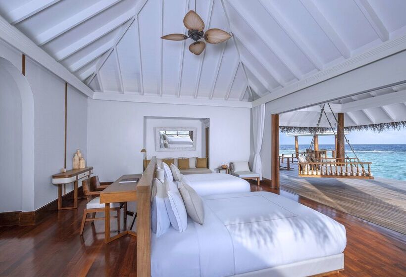 Anantara Kihavah Maldives Villas