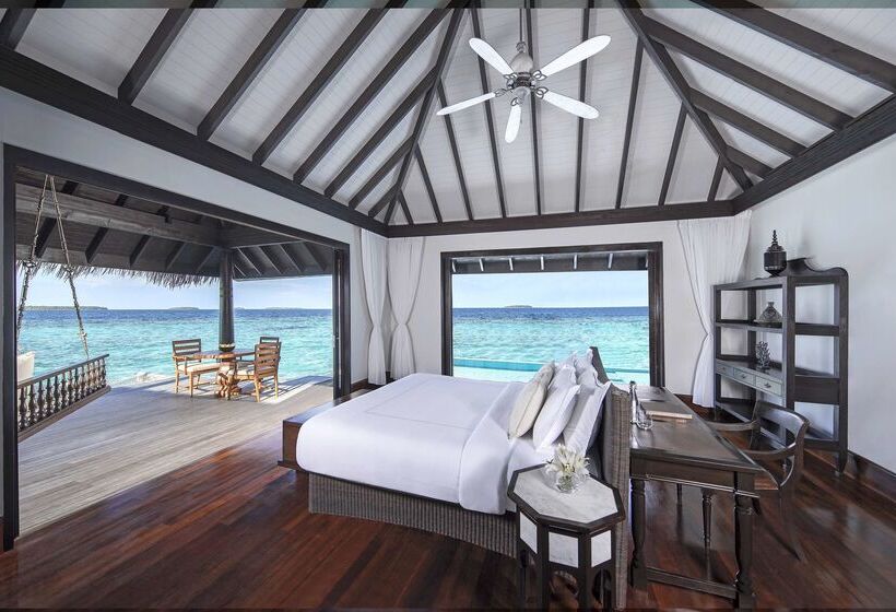 Anantara Kihavah Maldives Villas