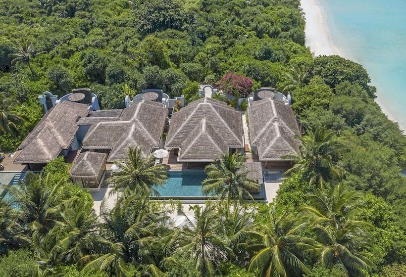 Anantara Kihavah Maldives Villas