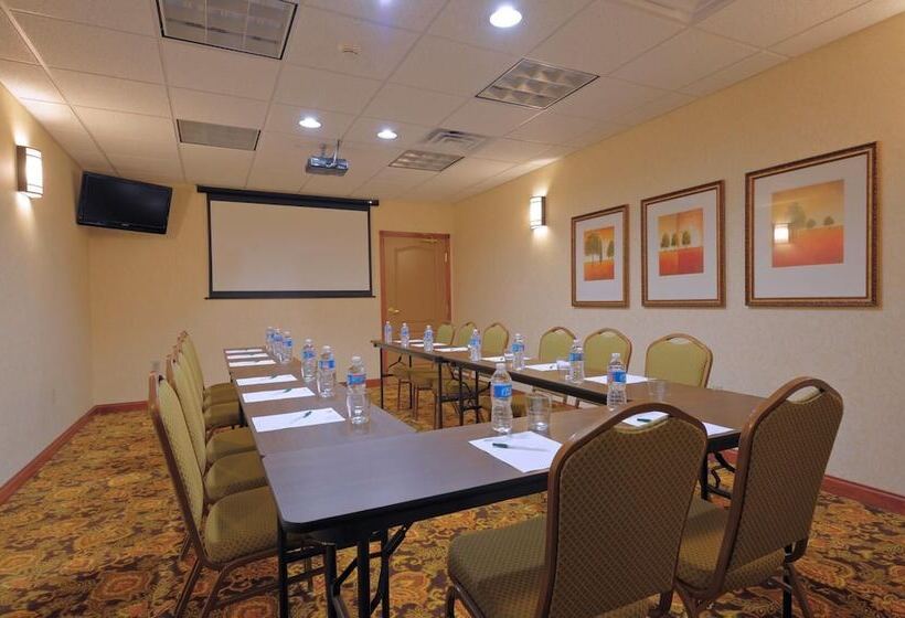 Country Inn & Suites By Radisson, Washington At Meadowlands, Pa