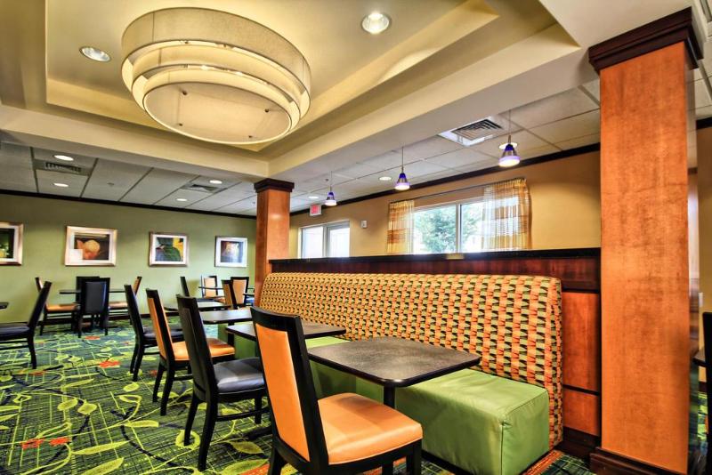 Fairfield Inn & Suites Lock Haven