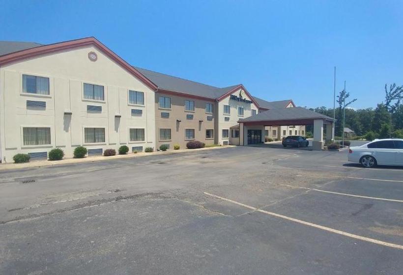 Hotel Hiway Inn Express & Suites