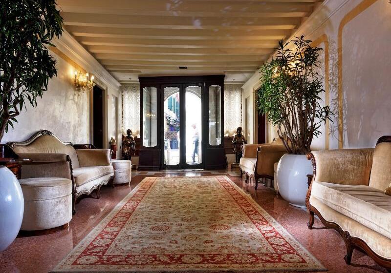 Fotos del hotel Ai Reali  Small Luxury Hotels Of The World:  26