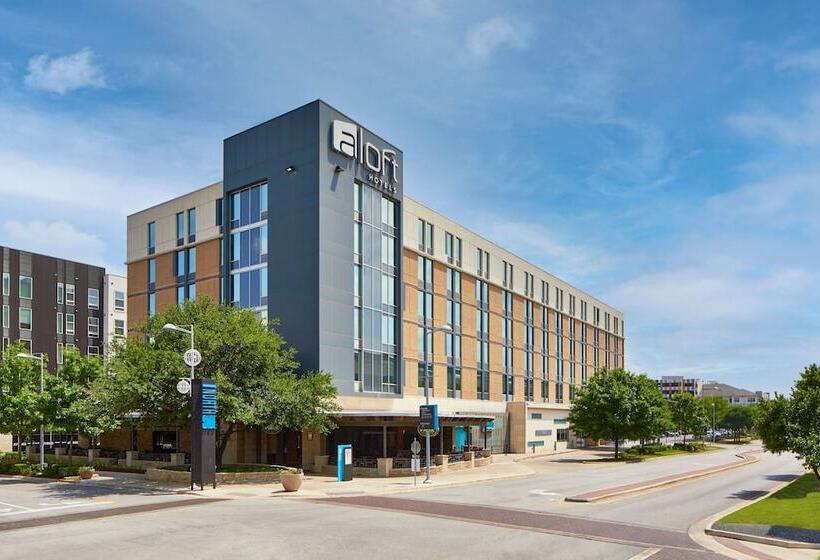 هتل Aloft Austin At The Domain